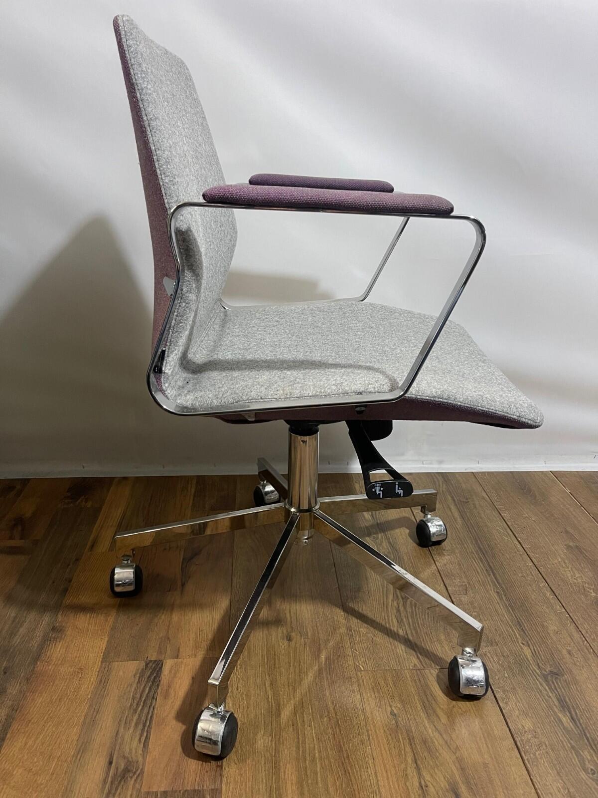 Pilot Low Swivel Chair  With Low Back  Rrp 1087