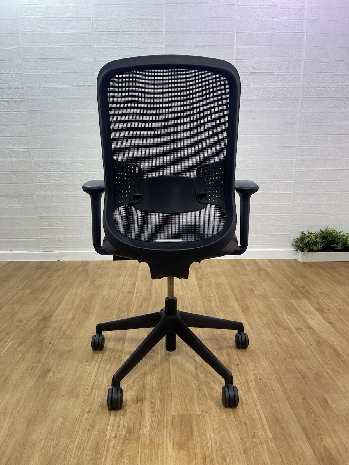 Orangebox Do Hba Office Chair Fully Adjustable Leather Back Lock