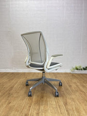 10 x Humanscale Diffrient World Ergonomic Task Chair – White Grey – Refurbished