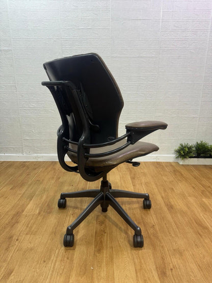 Humanscale Freedom Office Chair In Brown Smokey Finish - UK DELIVERY