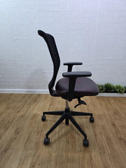 Senator Fuse Office Chair / Fully Adjustable / Leather Seat / UK DELIVERY