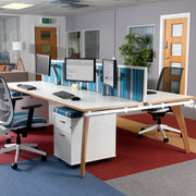 Straight fabric desktop screen with aluminium frame