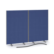 Floor standing fabric screen 2 way linking strip