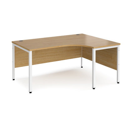 Maestro 25 bench right hand corner desk