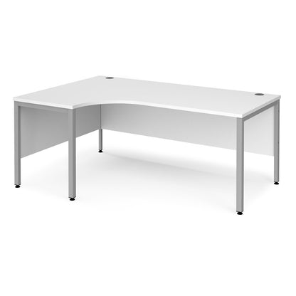 Maestro 25 bench left hand ergonomic corner desk