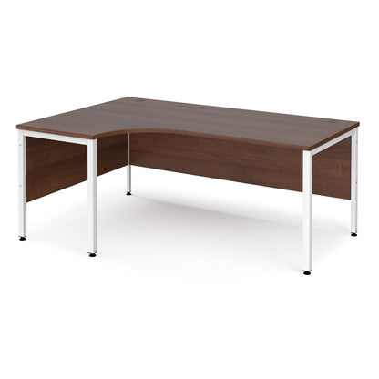 Maestro 25 bench left hand ergonomic corner desk