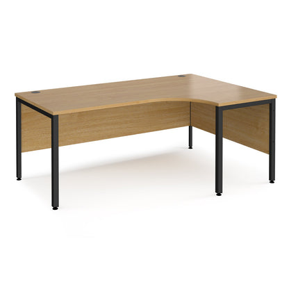 Maestro 25 bench right hand corner desk