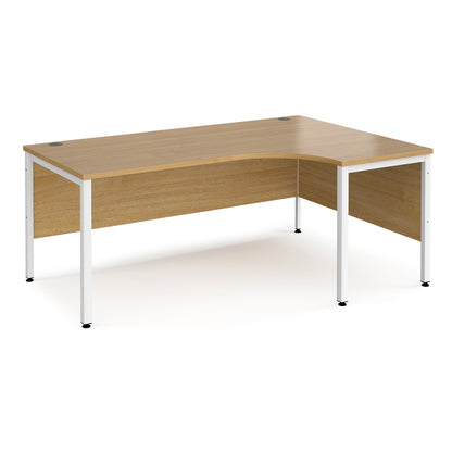 Maestro 25 bench right hand corner desk