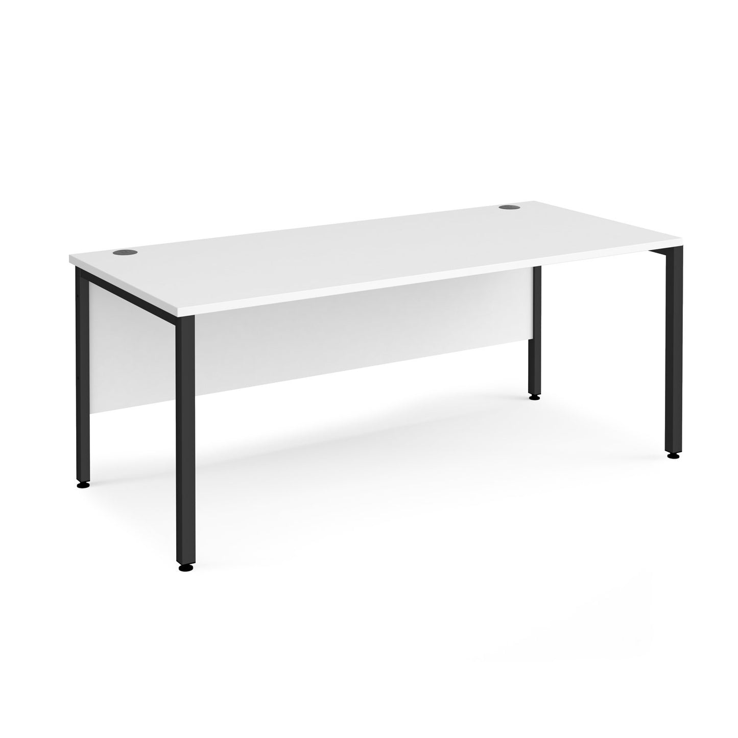 Maestro 25 bench 800mm deep desk