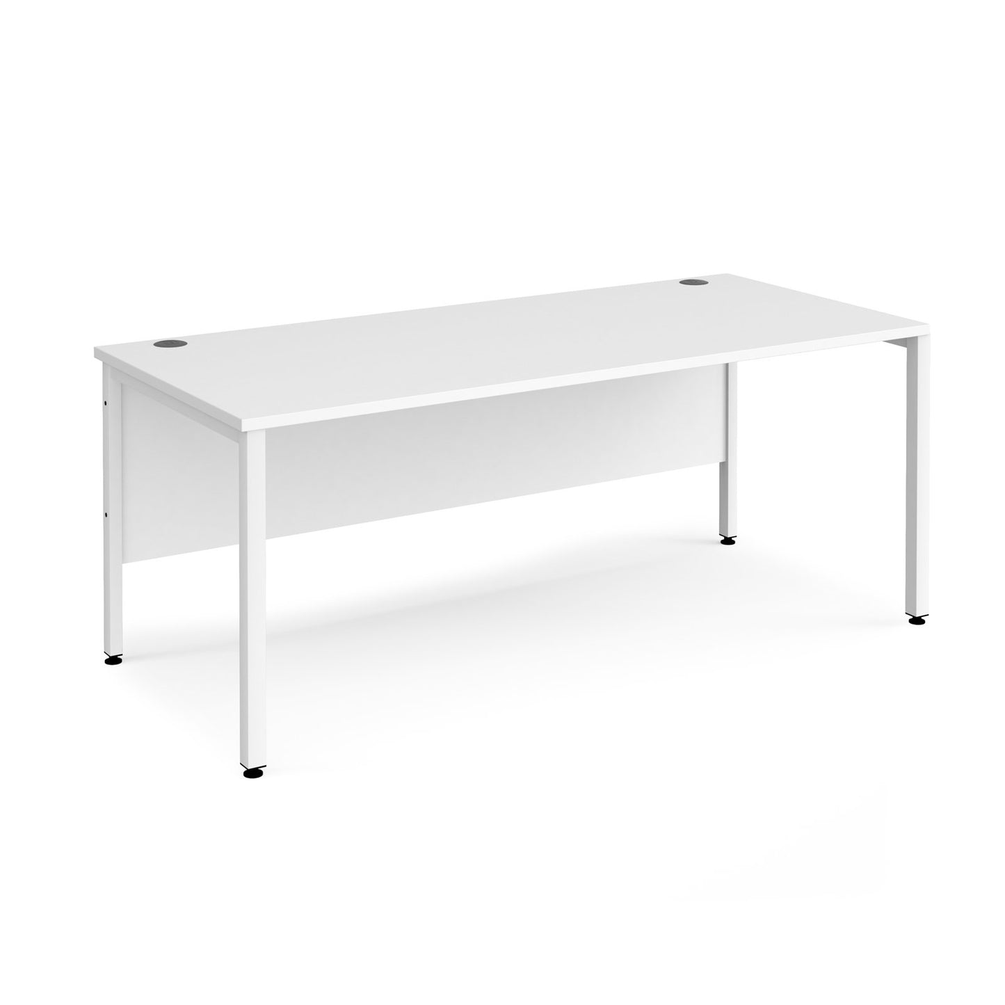 Maestro 25 bench 800mm deep desk