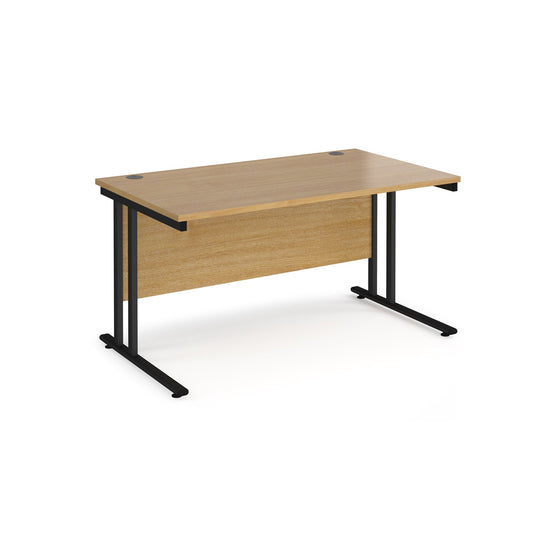 Maestro 25 cantilever 800mm deep desk - Oak