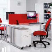 Momento straight desk 800mm deep