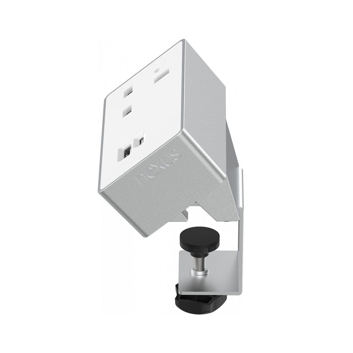 Single socket plus USB-A & USB-C