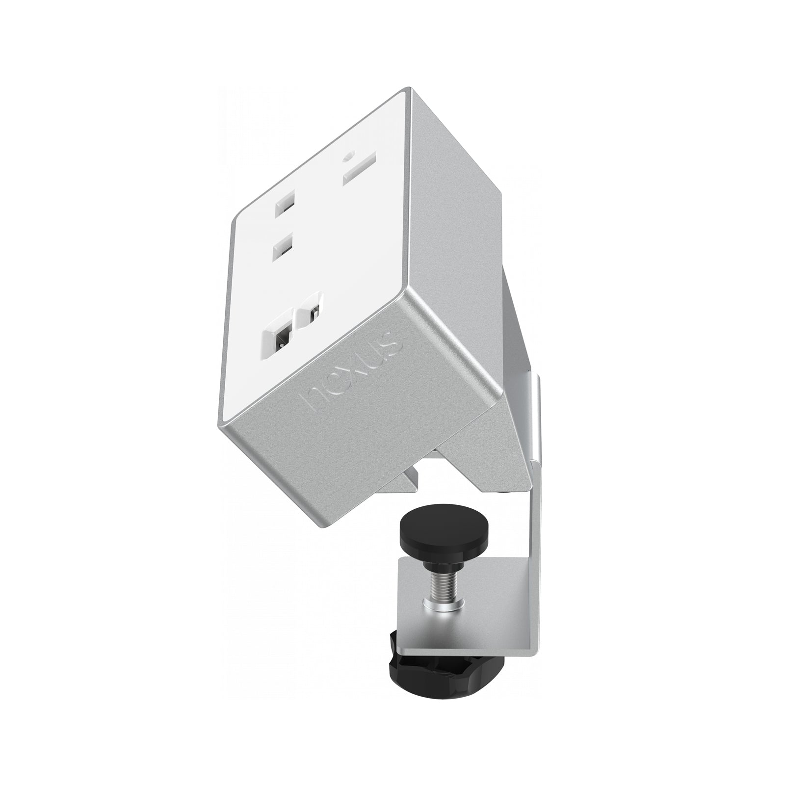 Single socket plus USB-A & USB-C