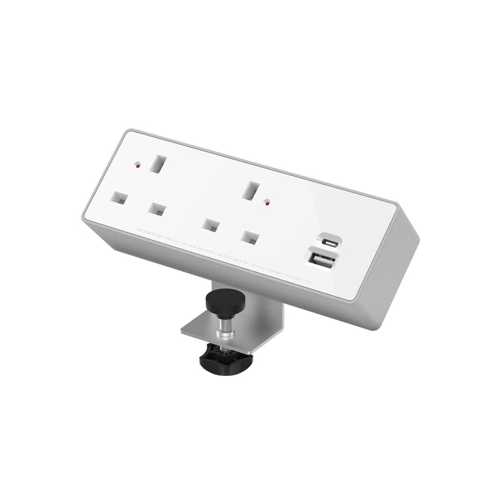 Double socket plus USB-A & USB-C