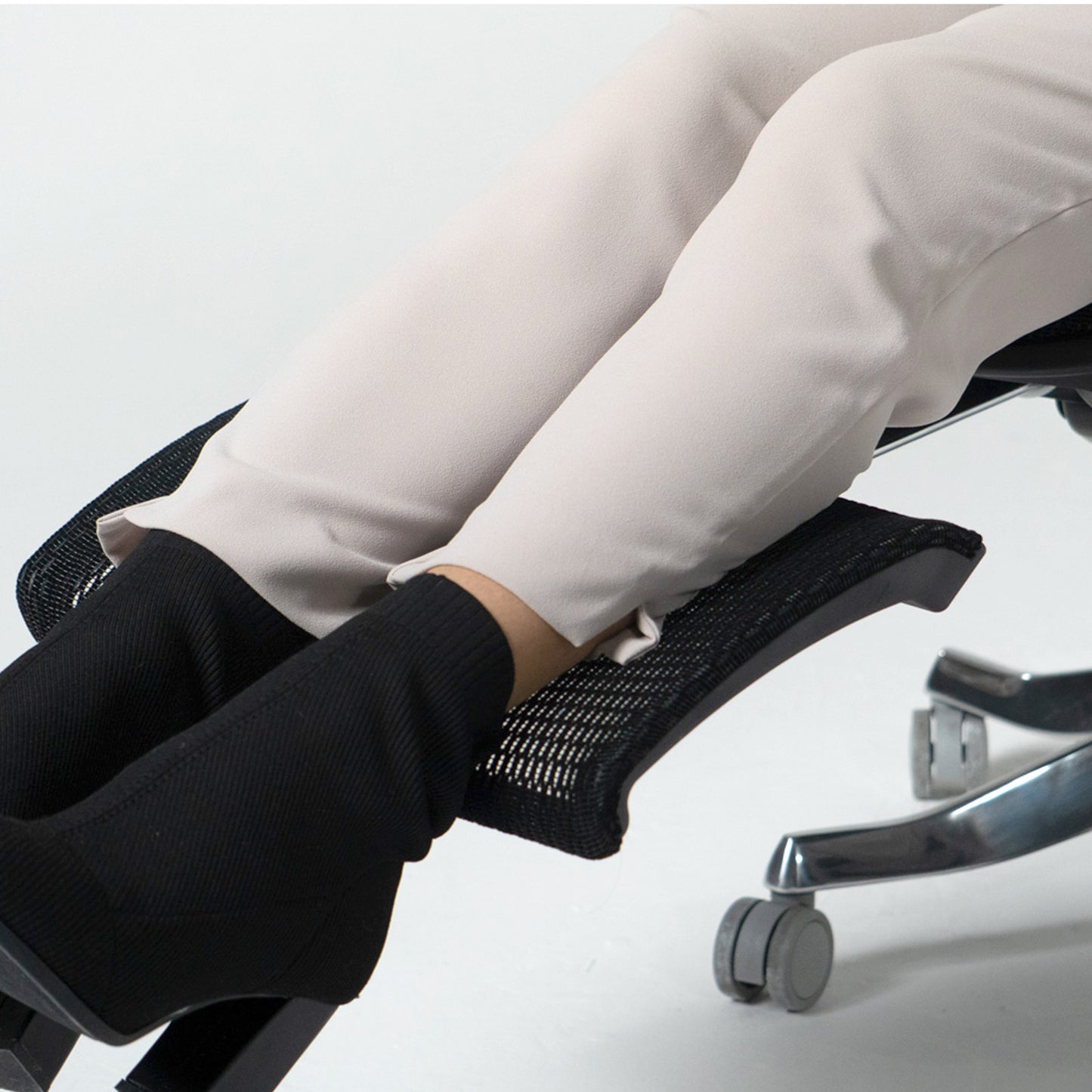 Poise Ergonomic mesh chair