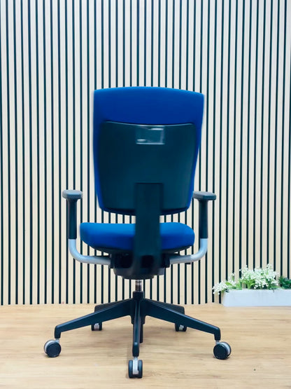 Refurbished Senator Sprint Ergonomic Task Chair – Dark Blue Fabric