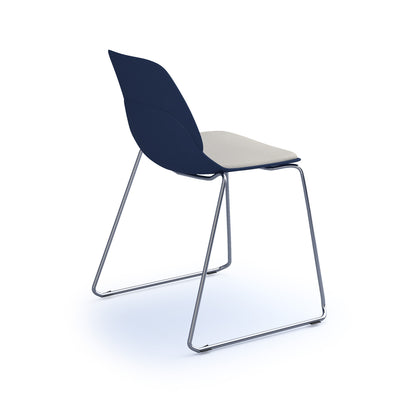 Strut chair with seat pad and chrome sled frame