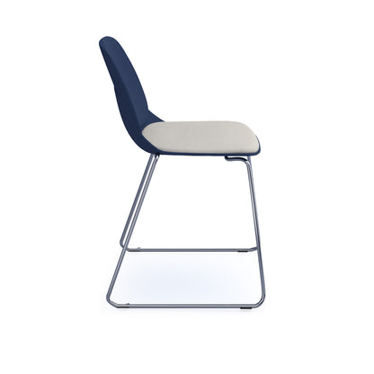 Strut chair with seat pad and chrome sled frame