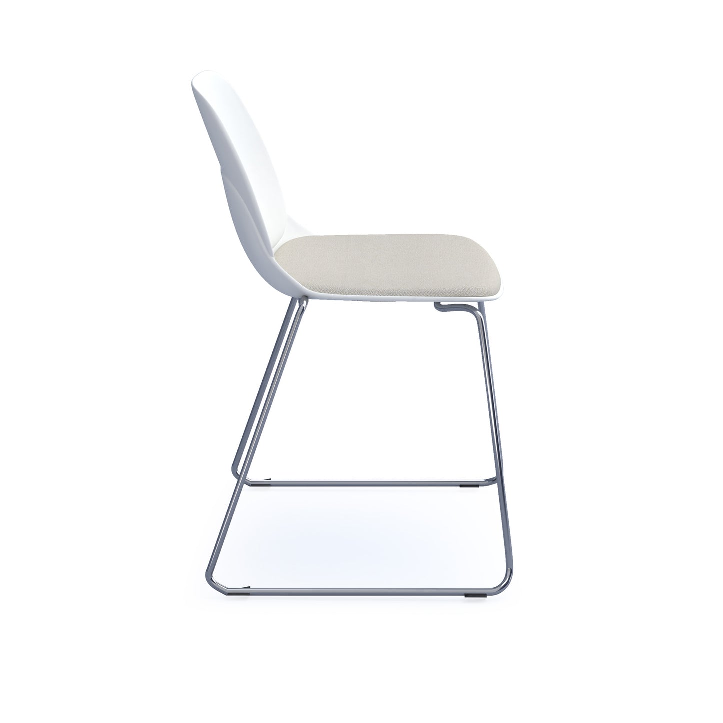 Strut chair with seat pad and chrome sled frame