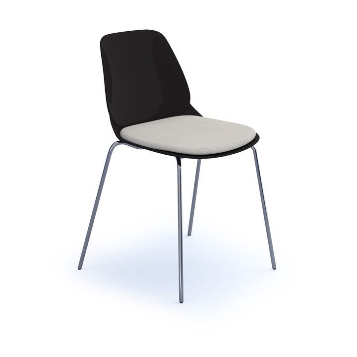 Strut chair with seat pad and chrome 4 leg frame