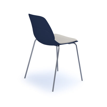 Strut chair with seat pad and chrome 4 leg frame