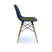 Strut chair with seat pad and natural oak frame