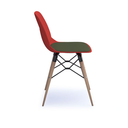 Strut chair with seat pad and natural oak frame