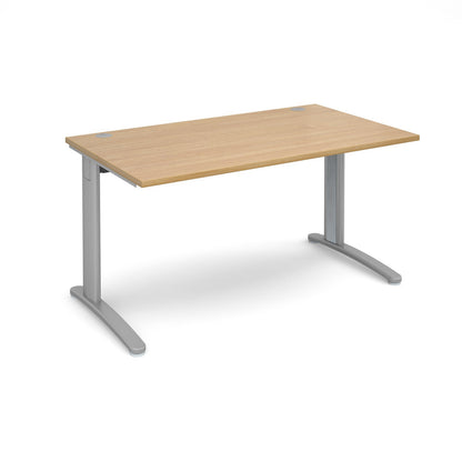 TR10 straight desk 800mm deep