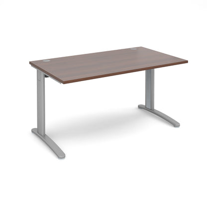 TR10 straight desk 800mm deep