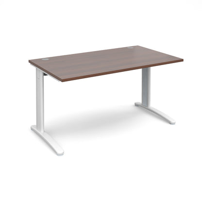 TR10 straight desk 800mm deep