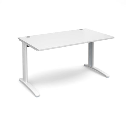 TR10 straight desk 800mm deep