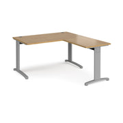 TR10 single desk with return